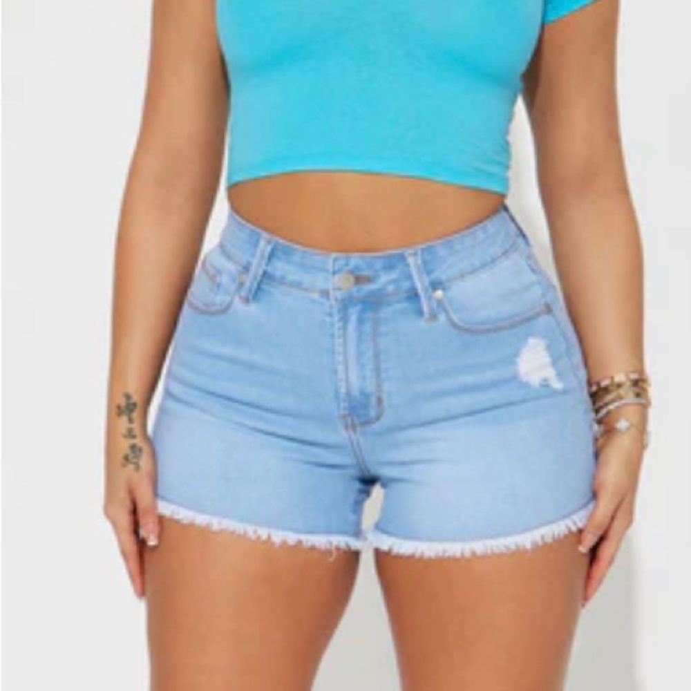 Light Blue Denim Women Shorts *SIZE 3*